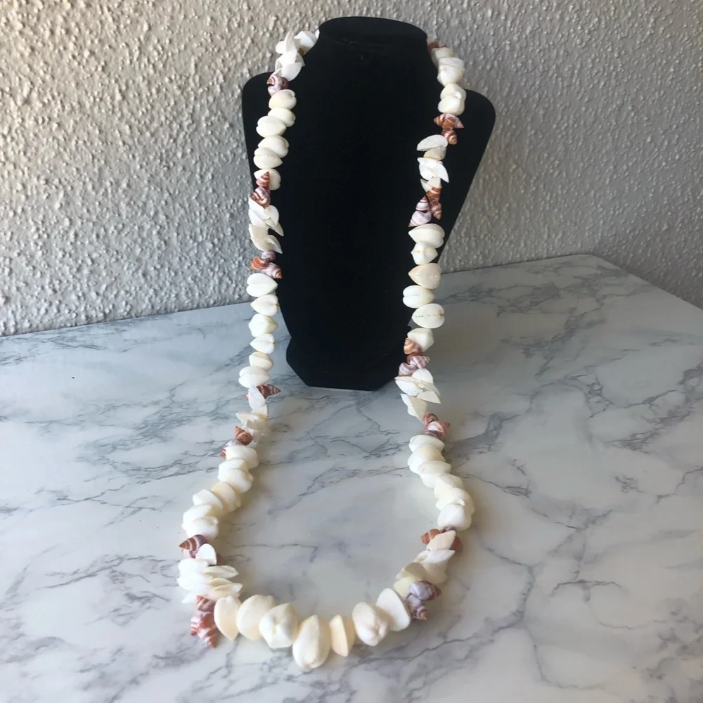 Natural Seashell Necklace. Color of Shells mostly White with Beige/tan shells - Picture 3 of 5